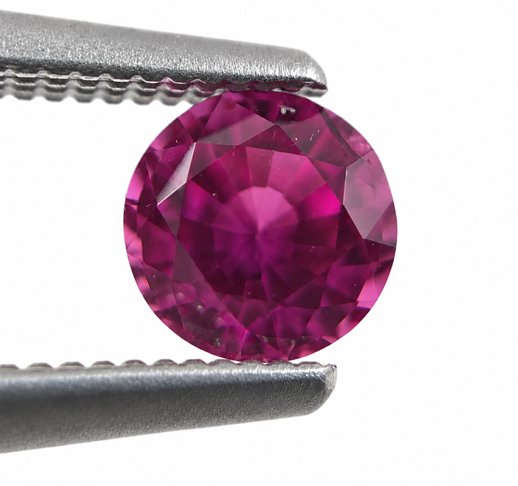 Pink Sapphire round cut 4.67x3.10mm 0.57 carats