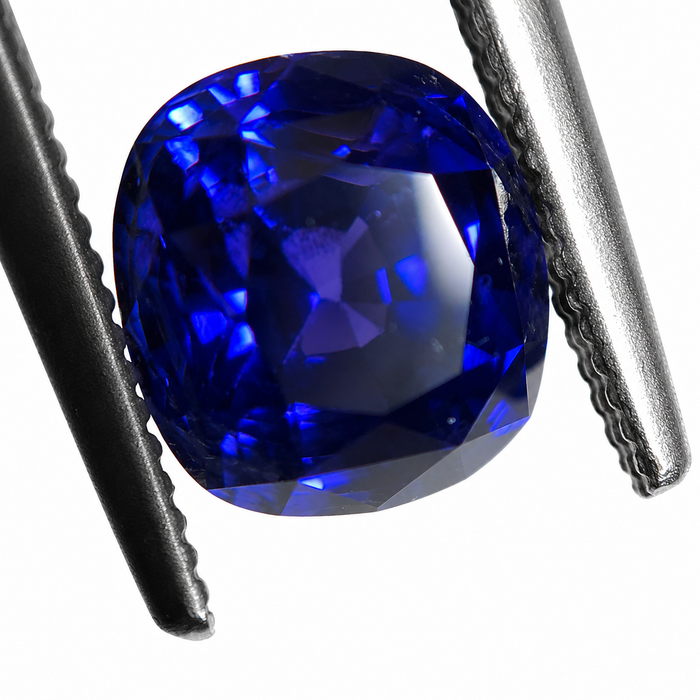 Blue Purple color change Sapphire 2.00 carat 6.63x6.24x5.17mm square cushion cut