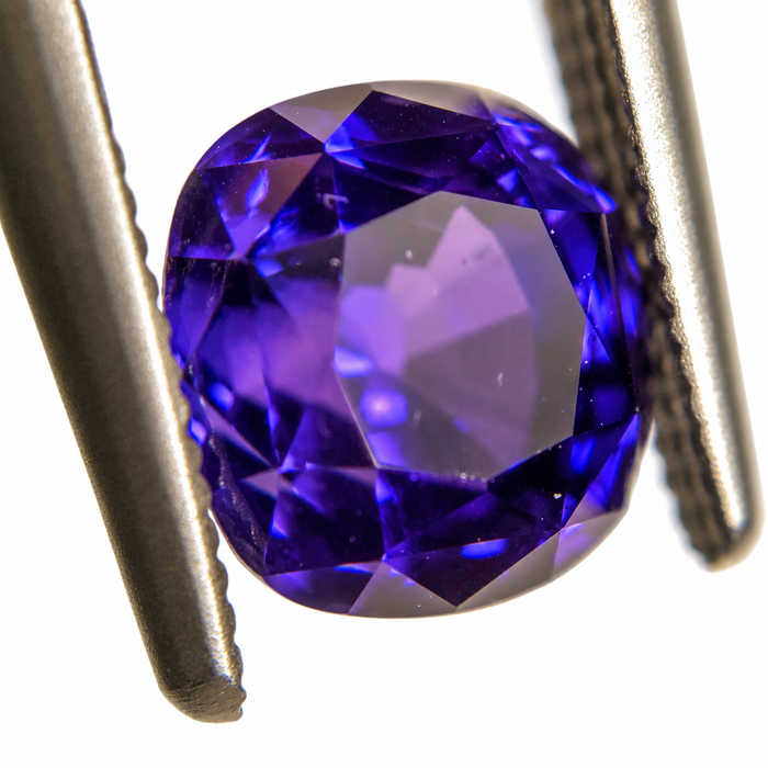 Blue Purple color change Sapphire 2.00 carat 6.63x6.24x5.17mm square cushion cut
