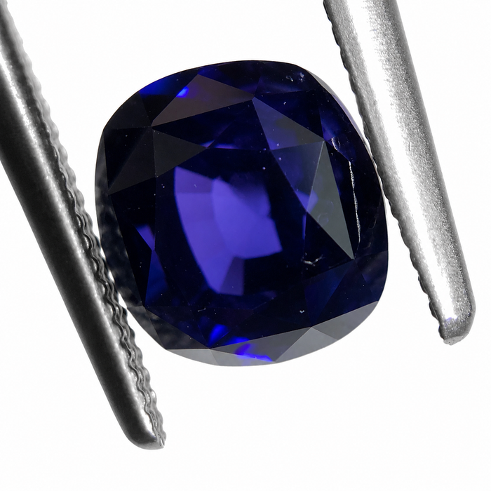 Blue Purple color change Sapphire 2.00 carat 6.63x6.24x5.17mm square cushion cut