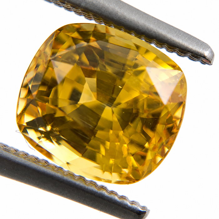 Yellow Sapphire 2.53 carat 7.20x6.58x5.66mm rectangle cushion cut