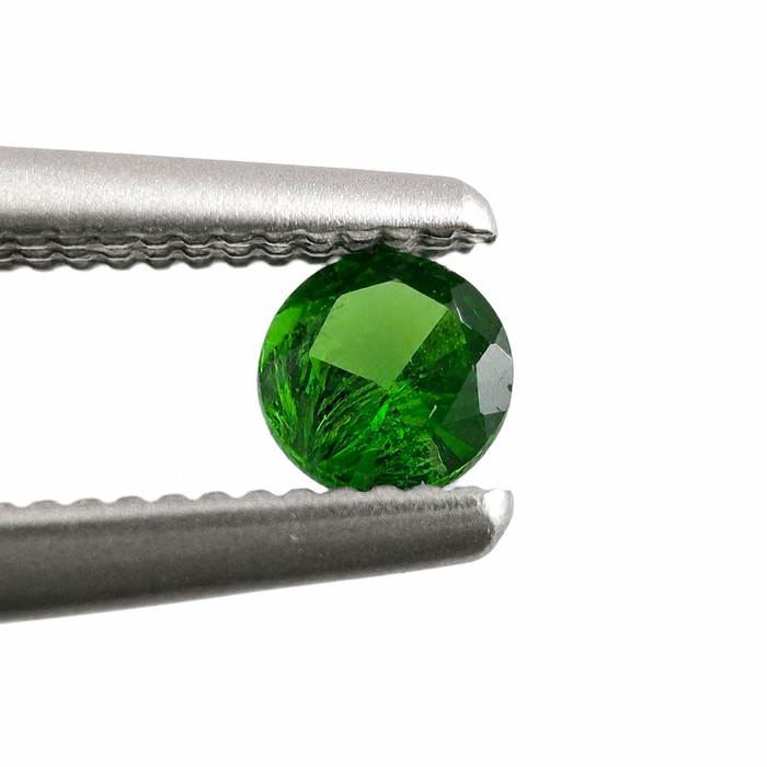 Green Tsavorite garnet round cut 0.10-0.14ct 3x1.7mm approximately each loose gemstone - price is per stone - Buy loose or customise