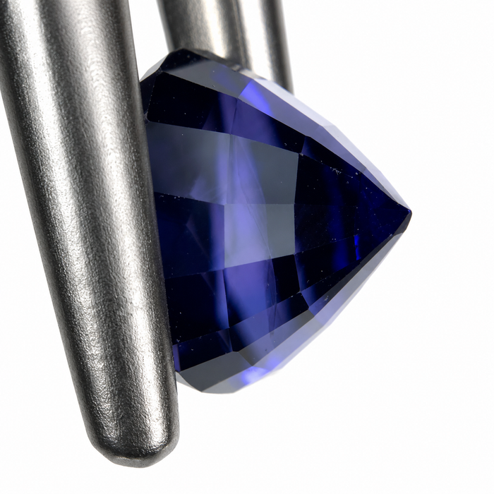 Blue Purple color change Sapphire 2.00 carat 6.63x6.24x5.17mm square cushion cut