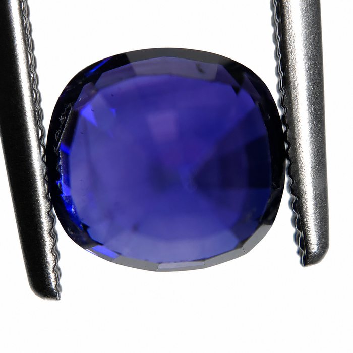 Blue Purple color change Sapphire 2.00 carat 6.63x6.24x5.17mm square cushion cut