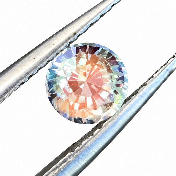 Rainbow moonstone 1.00 carat round brilliant cut loose gemstone