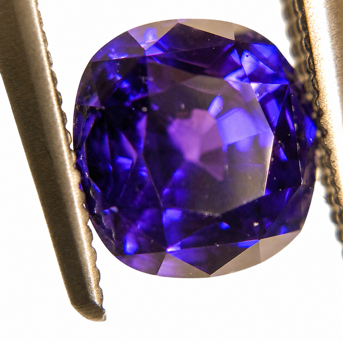 Blue Purple color change Sapphire 2.00 carat 6.63x6.24x5.17mm square cushion cut