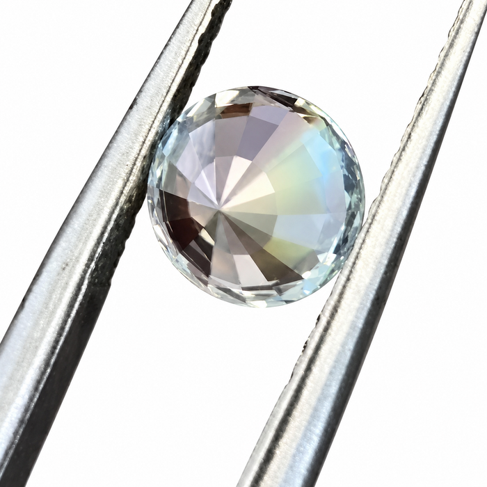 Rainbow moonstone 1.00 carat round brilliant cut loose gemstone