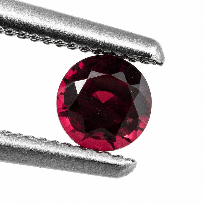Red Spinel round cut approximately 0.22-0.25ct 3.5x2mm each - Listing is for one stone - Buy loose or customise