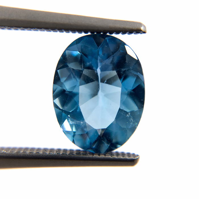 Aquamarine oval brilliant cut 2.07 carats loose gemstone - Buy loose or make a custom order