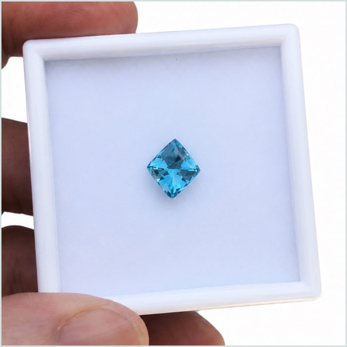 Bright dark blue aquamarine kite cut 1.81 carats loose gemstone