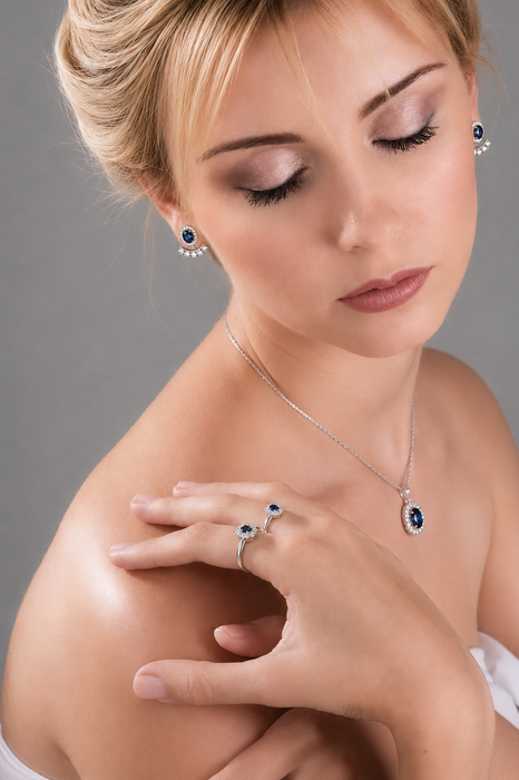Ceylon sapphire oval and white diamond halo 14k white gold ring