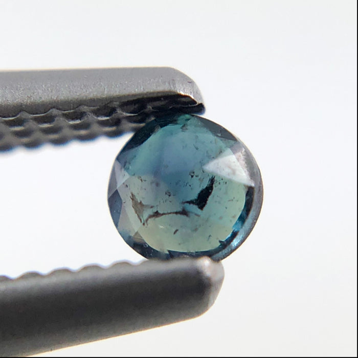 Natural colour change Alexanderite round brilliant cut 0.11 carat - Buy loose or customise