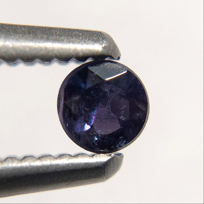 Natural colour change Alexanderite round brilliant cut 0.11 carat - Buy loose or customise