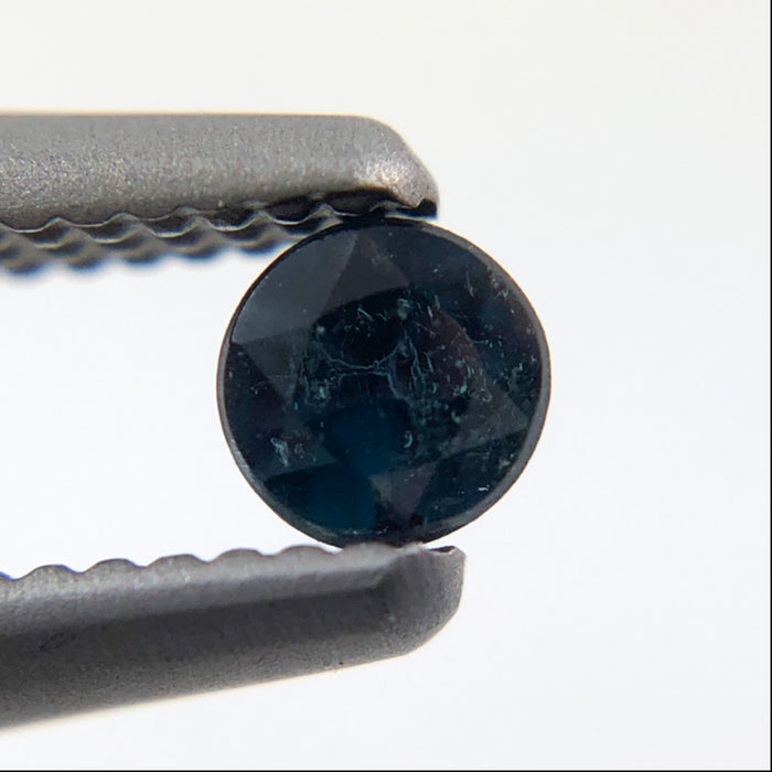 Natural colour change Alexanderite round brilliant cut 0.11 carat - Buy loose or customise