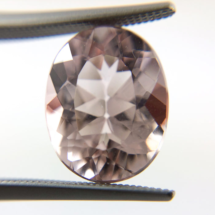 Morganite oval cut 4.55 carat loose gemstone - Buy loose or Make your own custom jewelry